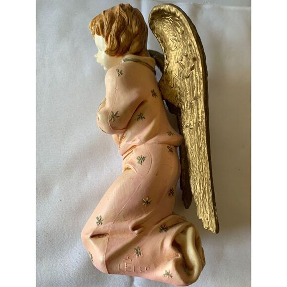 Angel Figurine - Picture 7 of 7